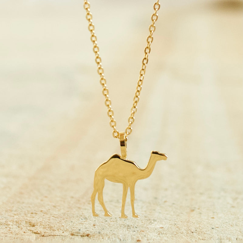 camel-necklace